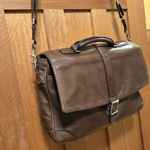 Coach Dark Brown Leather 16" Messenger Bag Crossbody